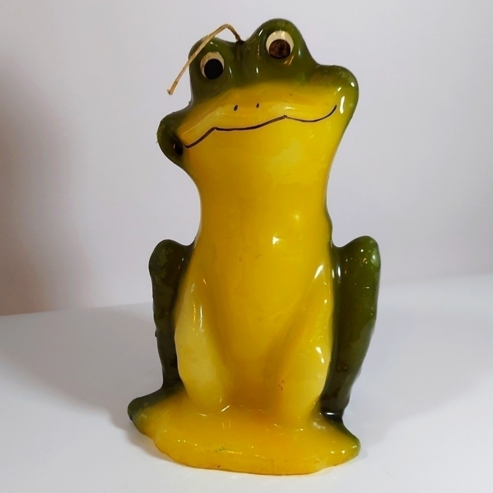 Toad candle
